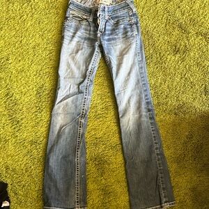 Ariat denim 26L, boot cut light wash, good condition